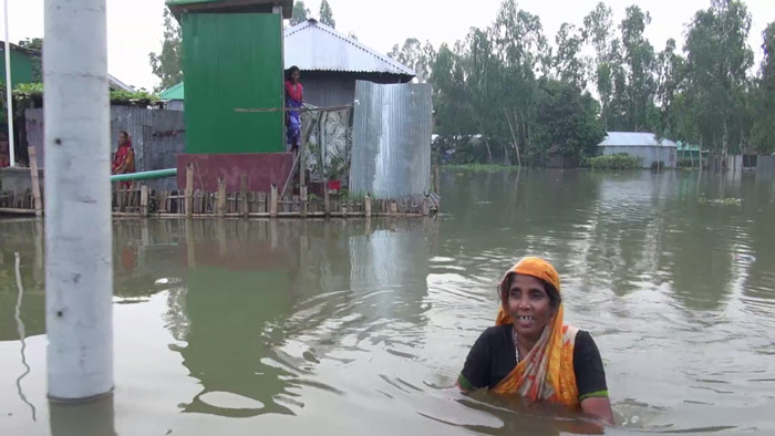 লালমনিরহাটে বন্যা পরিস্থিতির চরম অবনতি